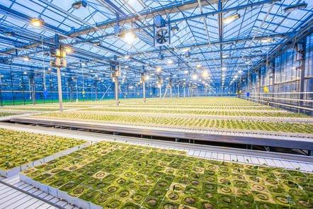 Improving Food Production with Agricultural Technology and Plant Biotechnology (FutureLearn)