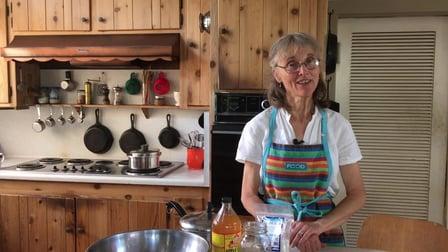 Nancy's Kitchen: Let's Make Pink Pickled Eggs (Skillshare)