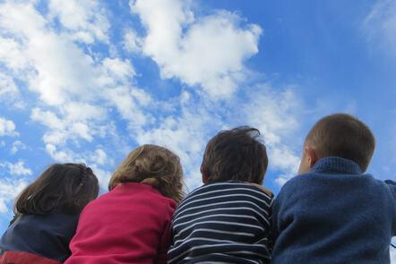 Teaching Climate and Sustainability in Primary Schools: An Outdoor Learning Approach (FutureLearn)