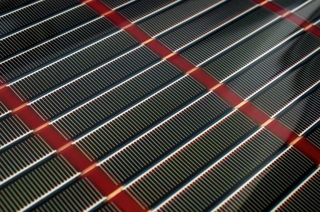 Organic Solar Cells - Theory and Practice (Coursera)