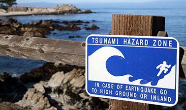 Tsunamis and Storm Surges: Introduction to Coastal Disasters (edX)