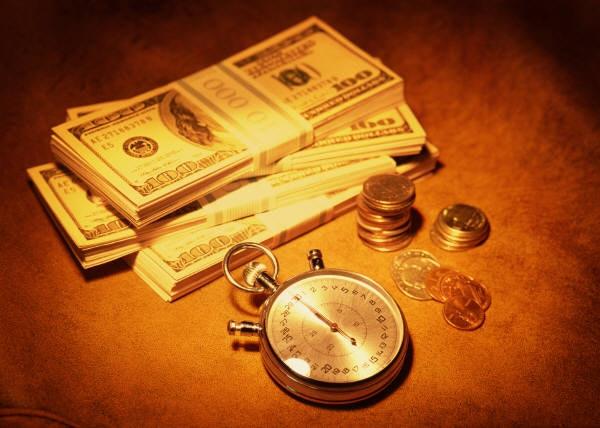 Managing Your Money: MBA Insights for Undergraduates (Coursera)