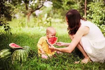 Infant Nutrition: from Breastfeeding to Baby's First Solids (FutureLearn)