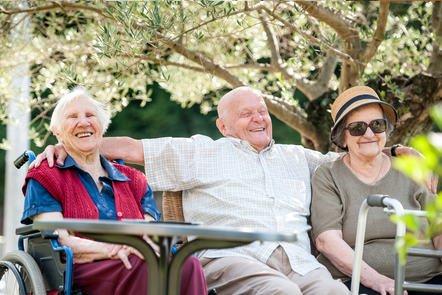 Improving Palliative Care in Care Homes for Older People (FutureLearn)